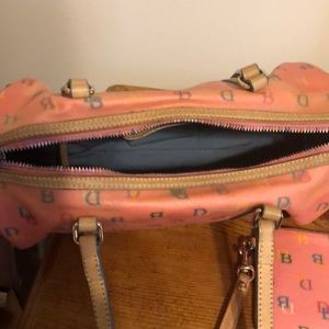 Dooney & Bourke Bags - Dooney and Bourke Satchel bag Dooney & Bourke Bags - Dooney and Bourke Satchel bag